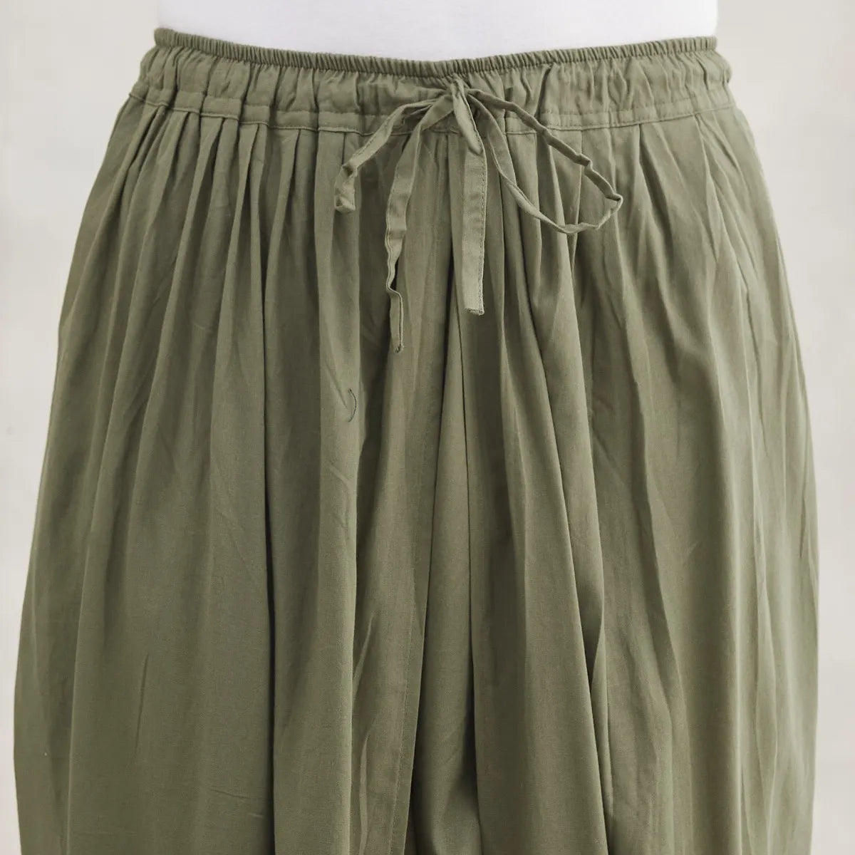 Isha’s signature. Ready to wear Men Dhoti Pants (Olive) / Panchakacham. Easy to pull on. Versatile. Comfortable for both casual and formal wear.