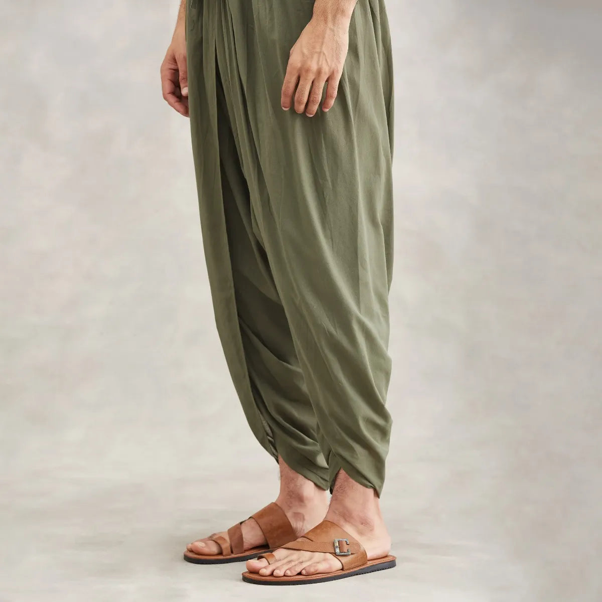 Isha’s signature. Ready to wear Men Dhoti Pants (Olive) / Panchakacham. Easy to pull on. Versatile. Comfortable for both casual and formal wear.