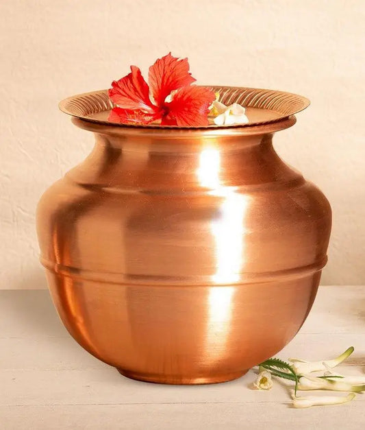 Traditional copper water storage pot/matka (Jeevarasam pot). Pure & high quality copper. Good for health. (10 liters)